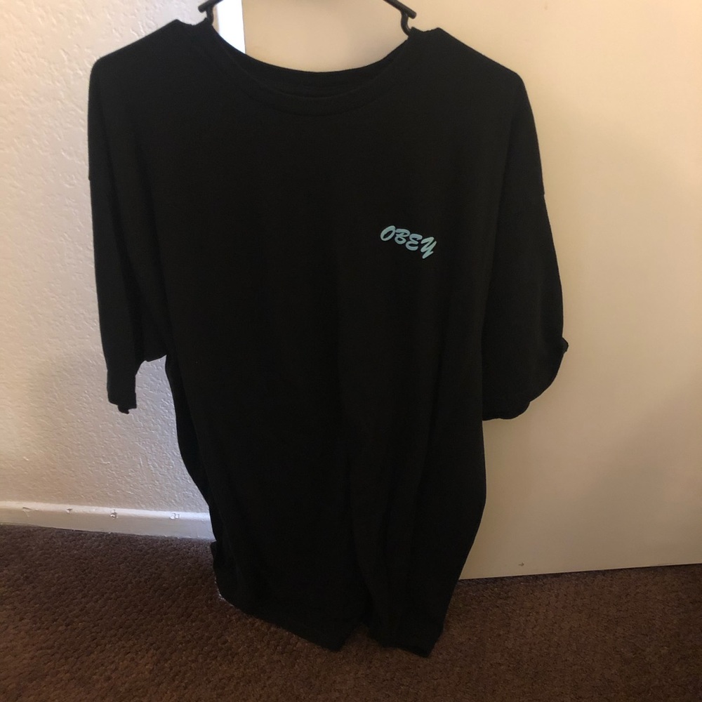 Obey shirt